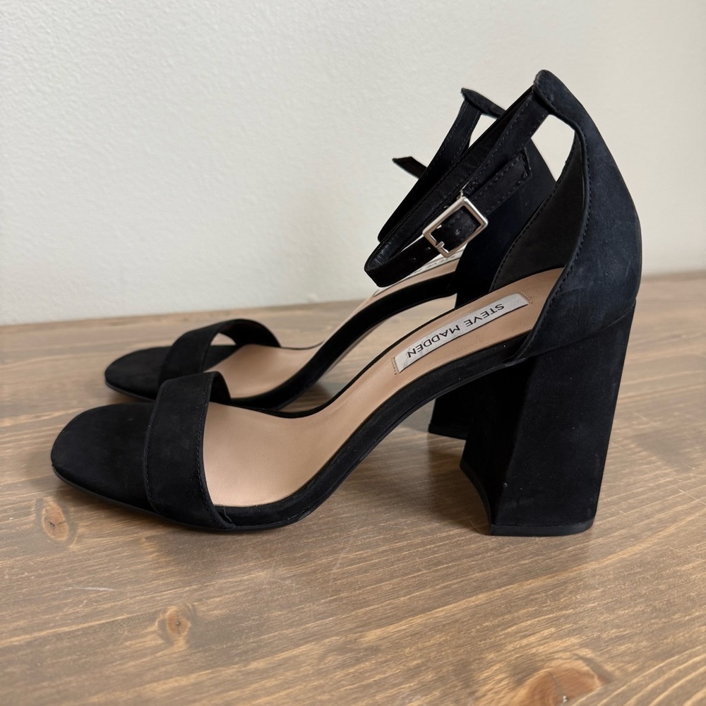 Steve Madden Womens 9 Black Dillion Ankle Strappy‎ Nubuck Block Heel Sandals - Picture 2 of 9